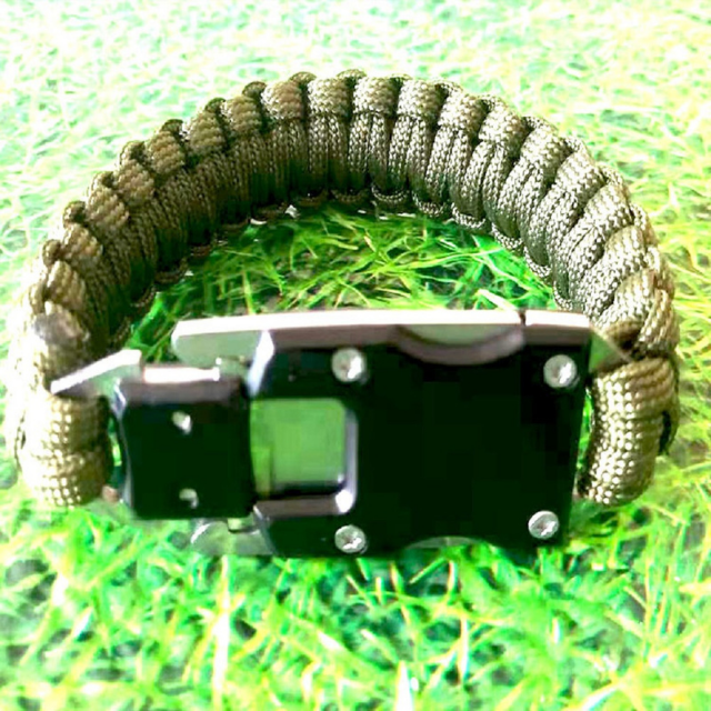 Paracord Tool Tactical Gear Multi-Use Survival Bracelet (ESG18266)