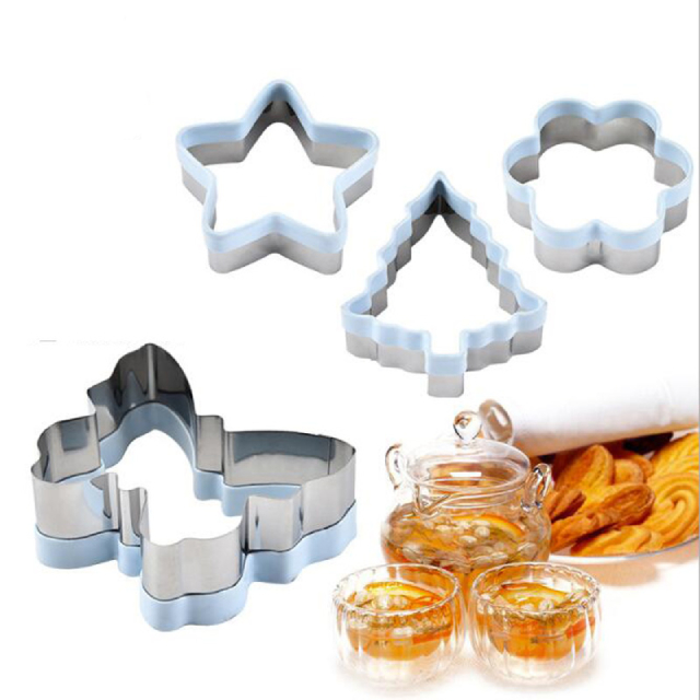 4 Pieces Christmas Cookie Cutters Star, Butterfly, Flower and Christmas Tree Biscuit Cutters (ESG11949)